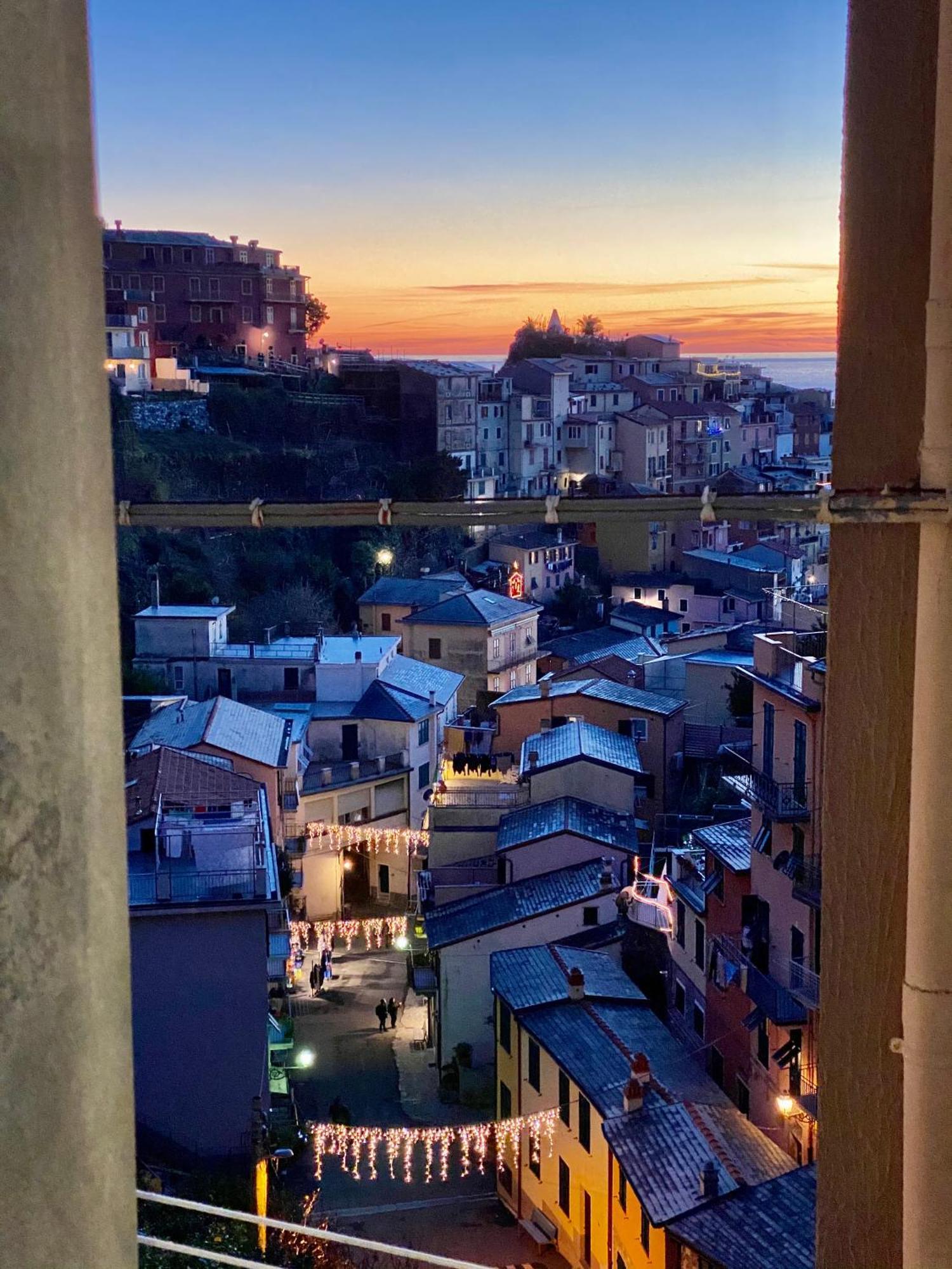 The Manarola Main Plaza 호텔 외부 사진