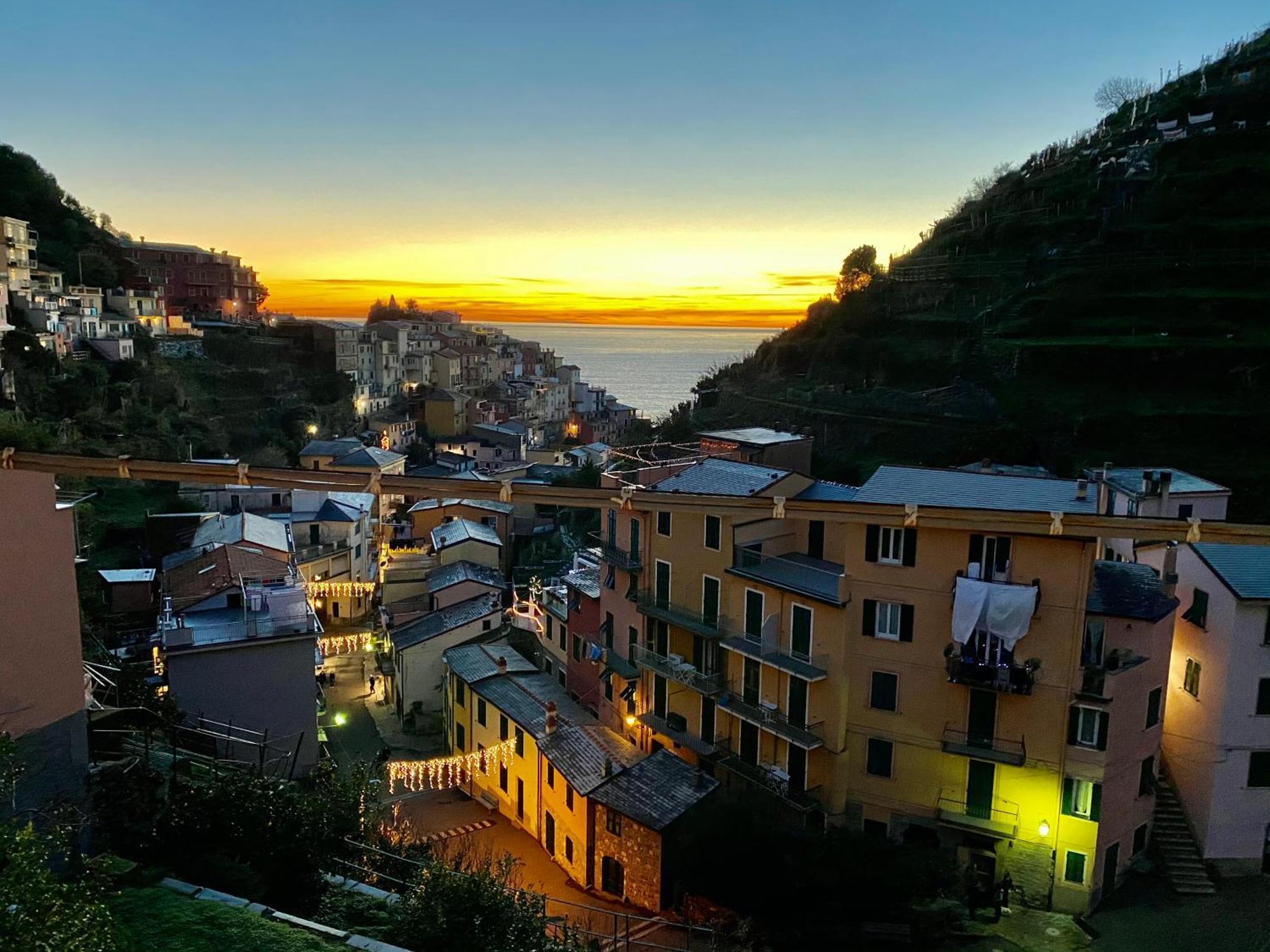 The Manarola Main Plaza 호텔 외부 사진